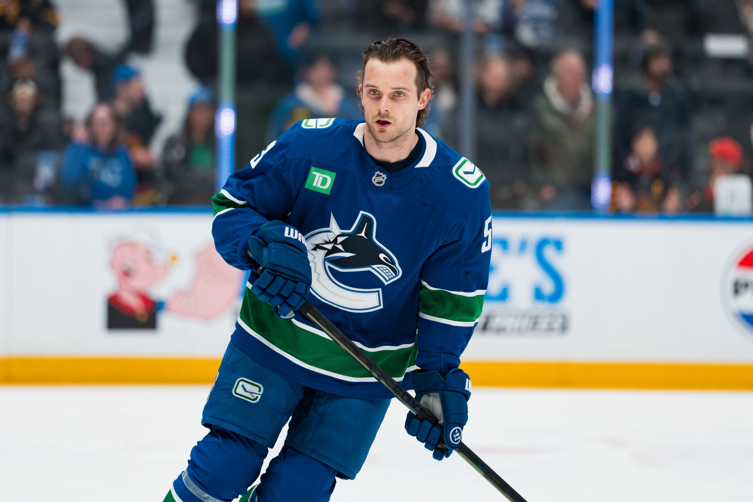 Report: Maple Leafs sign Teddy Blueger to 2-year contract worth $2.5 million annually